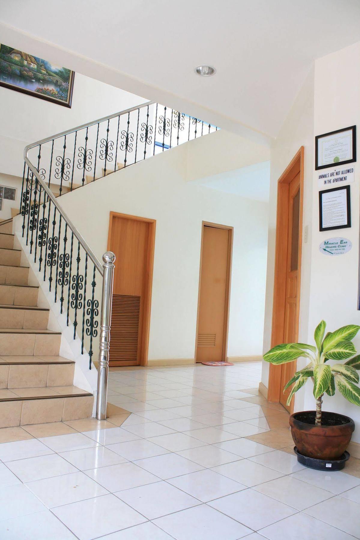 Dumaguete Springs Apartment Dumaguete City Exterior foto